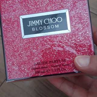 ジミーチュウ(JIMMY CHOO)の【meg2806様専用】新品未開封　ジミーチュウ　ブロッサム　EDP100ml(香水(女性用))