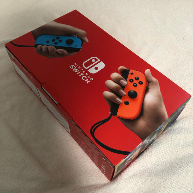 新品 任天堂Switch本体JOY-CON(L)ネオンブルー/(R)ネオンレッド