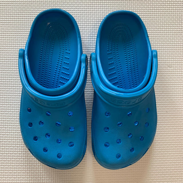 crocs(クロックス)のクロックス　ブルー レディースの靴/シューズ(サンダル)の商品写真