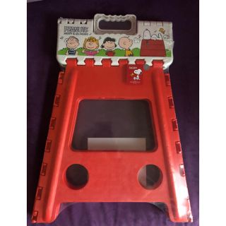 スヌーピー(SNOOPY)の新品未開封✩.*˚スヌーピー ステップチェア✩.*˚(折り畳みイス)