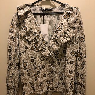 ザラ(ZARA)のザラ  花柄フリルブラウス　新品(シャツ/ブラウス(長袖/七分))