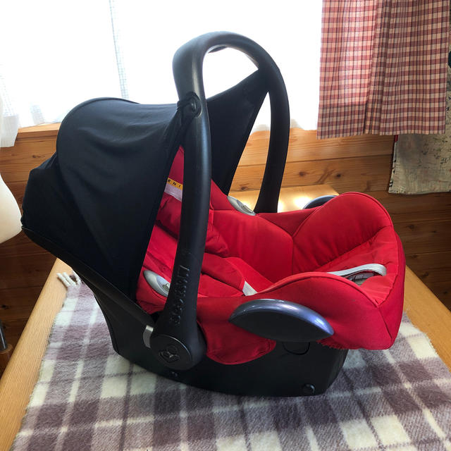 ベビーカーシート　ベビーキャリアー　MAXI COSI