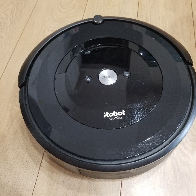 iRobot(アイロボット)のルンバe5 スマホ/家電/カメラの生活家電(掃除機)の商品写真