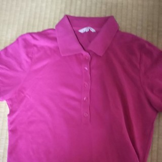 ユニクロ(UNIQLO)のユニクロのポロシャツ(ピンク)(ポロシャツ)