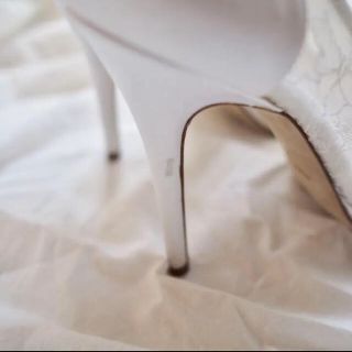 モニークルイリエ Monique Lhuillier ウェディングシューズの通販 by
