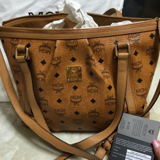 エムシーエム(MCM)のMCM (ハンドバッグ)