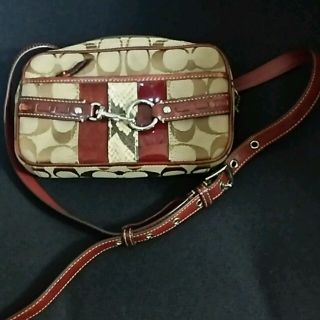 コーチ(COACH)のCOACH🎵ウエストポーチ😊美品✨(クラッチバッグ)