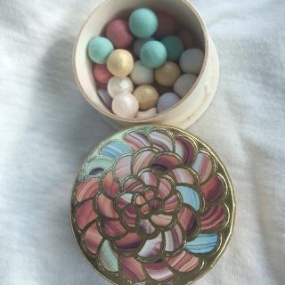 ゲラン(GUERLAIN)のゲラン　(フェイスパウダー)