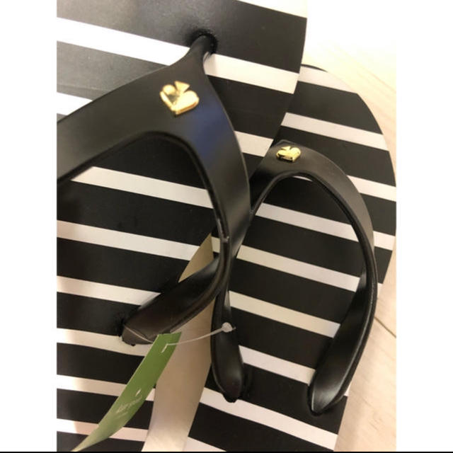 kate spade new york(ケイトスペードニューヨーク)の新品未使用 kate spade ビーチサンダル レディースの靴/シューズ(ビーチサンダル)の商品写真