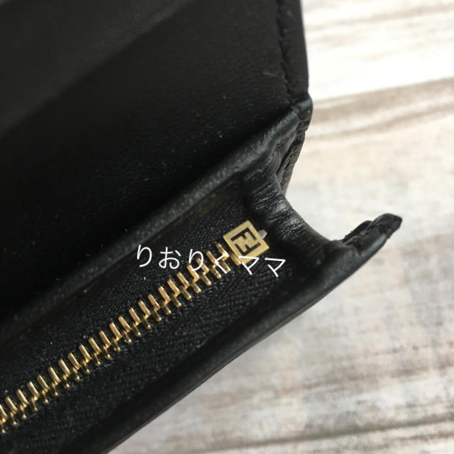 FENDI(フェンディ)の最新作 フェンディ  ホワイト ミニ財布 レディースのファッション小物(財布)の商品写真
