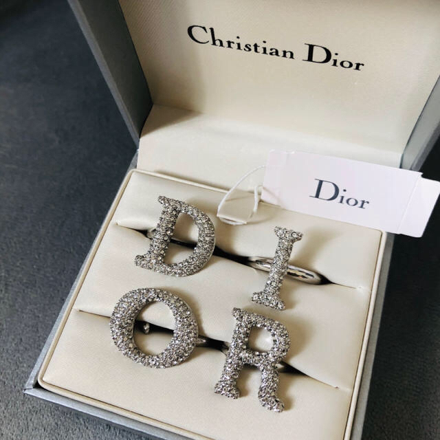 Christian Dior(クリスチャンディオール)のクリスチャンディオール ❤️ ロゴ  4連 リング レディースのアクセサリー(リング(指輪))の商品写真