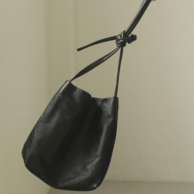 TODAYFUL(トゥデイフル)のSoft Leather Pochette  todayful トゥデイフル レディースのバッグ(ショルダーバッグ)の商品写真