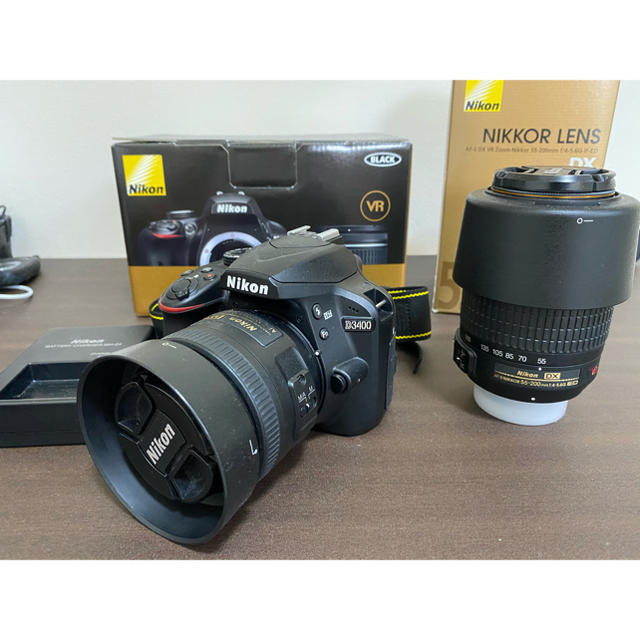 Nikon d3400 ダブルズームキット 付属品完備箱付きのサムネイル