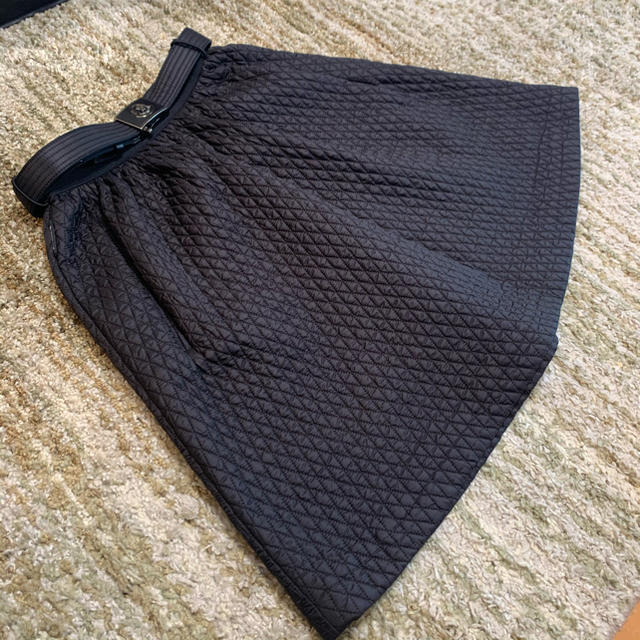 MONCLER(モンクレール)のMONCLER キルティングスカート レディースのスカート(ミニスカート)の商品写真