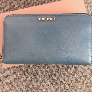 ミュウミュウ(miumiu)のmiumiu ミュウミュウ 長財布　(長財布)