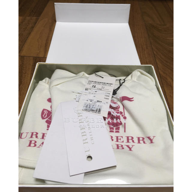 BURBERRY(バーバリー)のNatsuki様専用  値下げ‼︎ バーバリー ベビー肌着 キッズ/ベビー/マタニティのベビー服(~85cm)(ロンパース)の商品写真