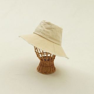 トゥデイフル(TODAYFUL)のTODAYFUL Paraffin Bucket Hat エクリュ(ハット)