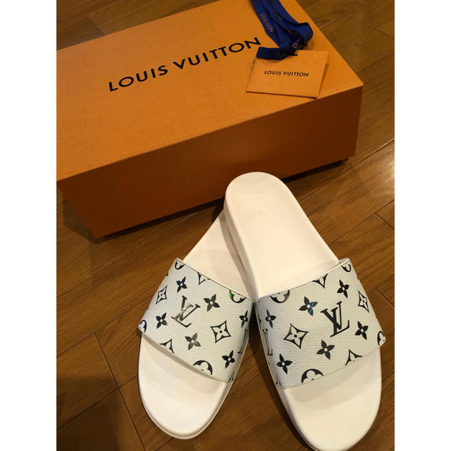 Louis Vuitton メンズサンダル　ヴィトン　白　ホワイト