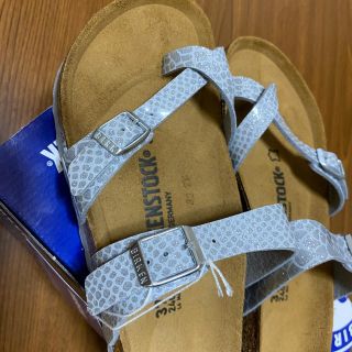 ビルケンシュトック(BIRKENSTOCK)の新品ビルケンシュトック　マヤリ　マジックスネークシルバー(サンダル)