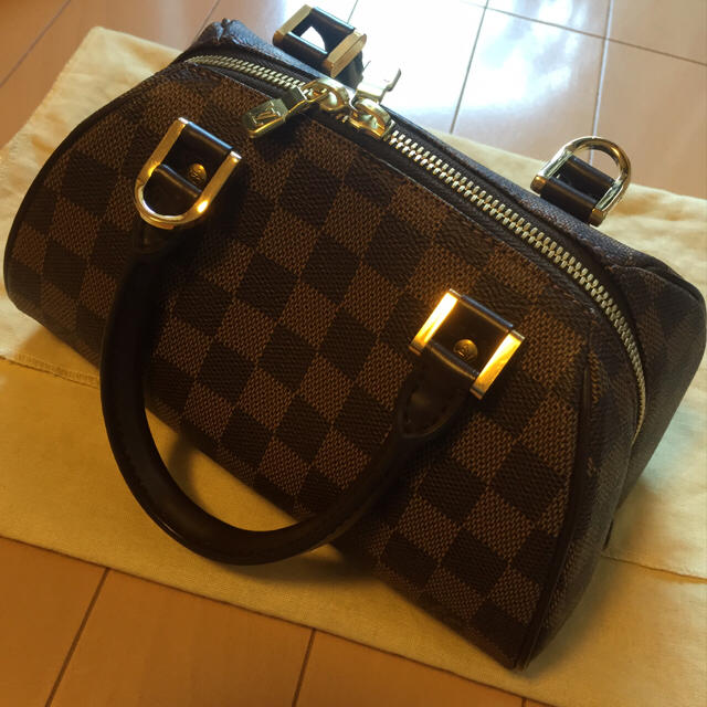 LOUIS VUITTON ダミエハンドバッグ