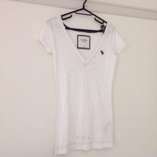 アバクロンビーアンドフィッチ(Abercrombie&Fitch)の《新品》アバクロTシャツ (Tシャツ(半袖/袖なし))