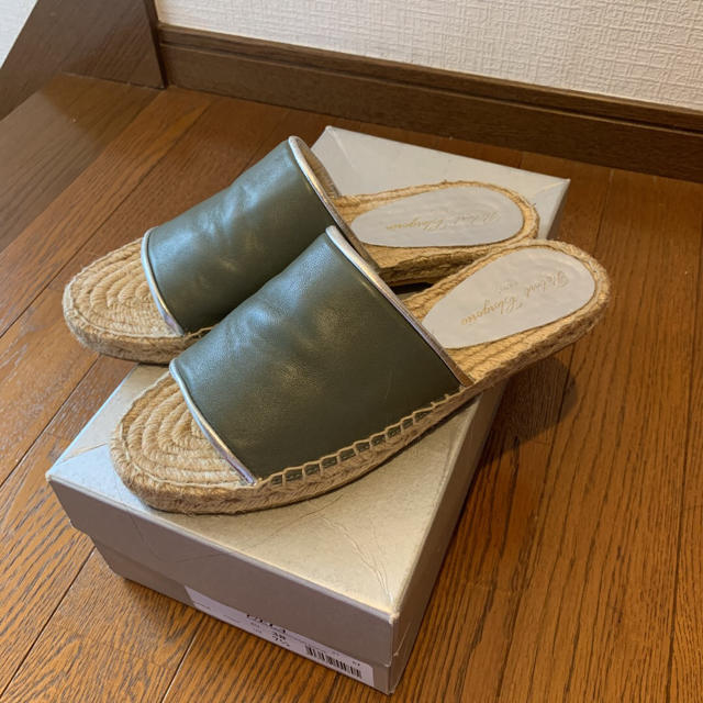 Robert Clergerie】サンダル 7ハーフ Robert Clergerie】サンダル 7ハーフ