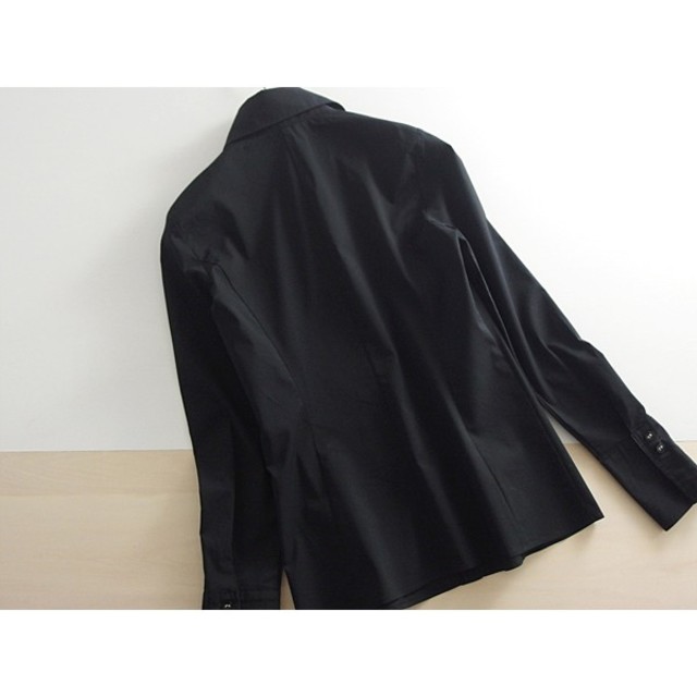 VICKY(ビッキー)の⚫VICKY⚫　ビッキー　長袖シャツ　２　♪　黒　匿名配送 レディースのトップス(シャツ/ブラウス(長袖/七分))の商品写真