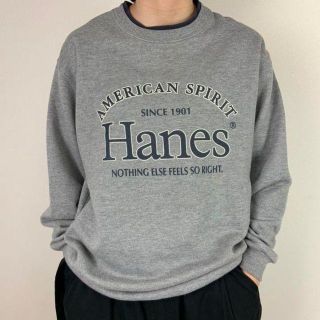 ヘインズ(Hanes)のヘインズ ビッグロゴ トレーナー スウェット 157cm女子着画 古着 90s(スウェット)