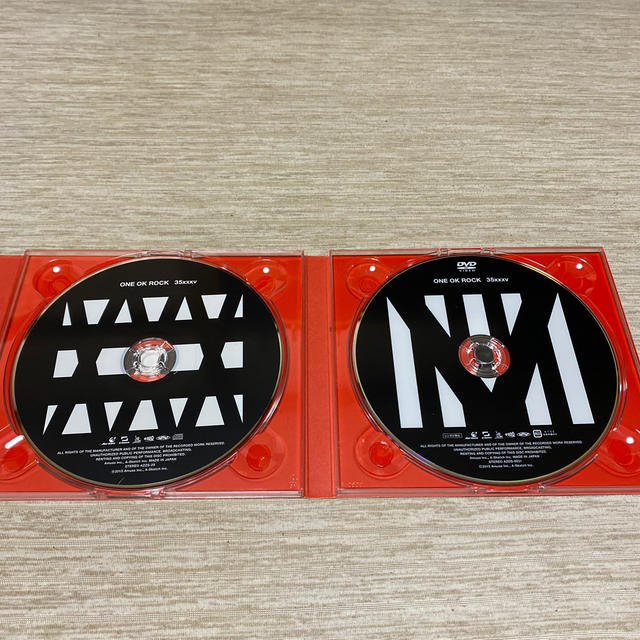 ONE OK ROCK(ワンオクロック)のONEOKROCK 35xxxv（初回盤） エンタメ/ホビーのCD(ポップス/ロック(邦楽))の商品写真