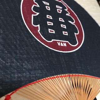 VAN 番の団扇です。竹細工の拘った一般非売品モノ貴重！