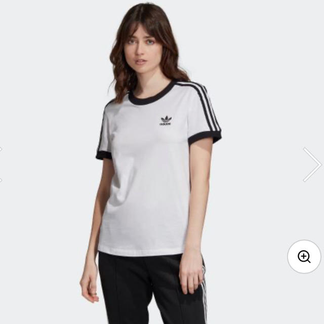 adidas(アディダス)のスリーストライプスTシャツ　adidas originals レディースのトップス(Tシャツ(半袖/袖なし))の商品写真