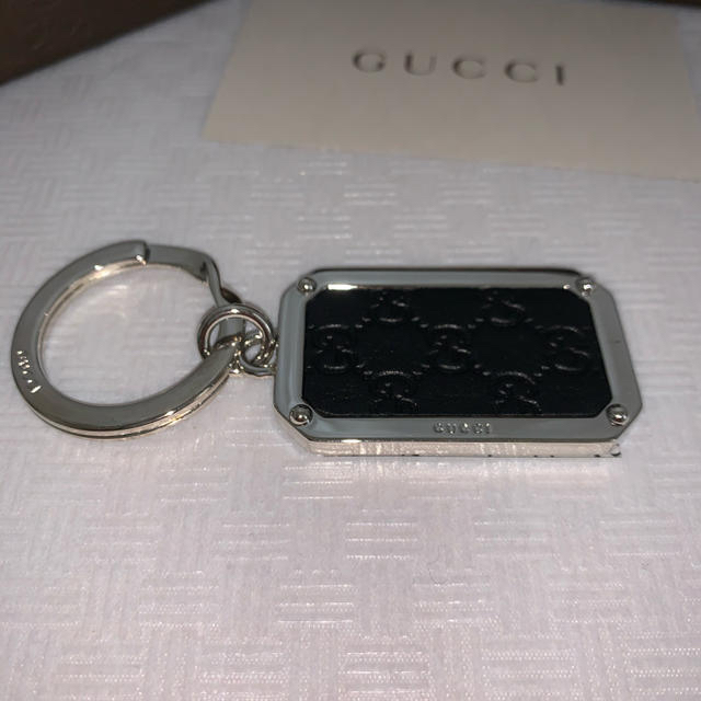 Gucci(グッチ)のGUCCI キーホルダー メンズのファッション小物(キーホルダー)の商品写真