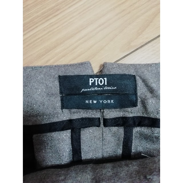 PT01(ピーティーゼロウーノ)のPT01 テーパードアンクルパンツ Sサイズ メンズのパンツ(スラックス)の商品写真