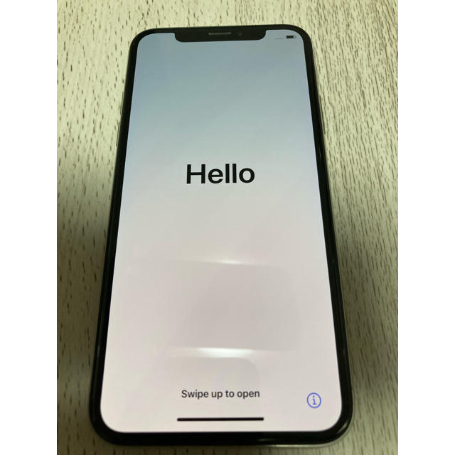 iPhone Xs Silver 256 GB au simフリー