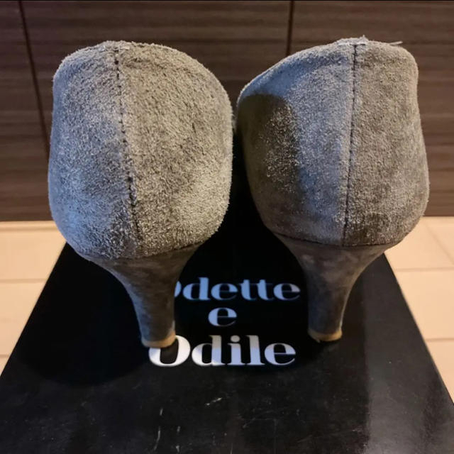 Odette e Odile(オデットエオディール)の★美品　Odette e Odile グレーパンプス　箱付き レディースの靴/シューズ(ハイヒール/パンプス)の商品写真