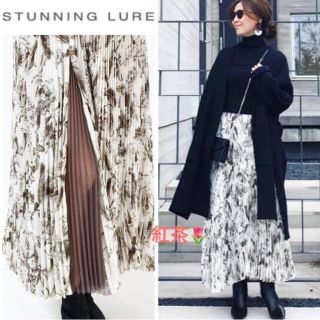 STUNNING LURE(ロングスカート ・ グレー/灰色系)のフリマ STUNNING LURE(ロングスカート ・ グレー/灰色系)のフリマ