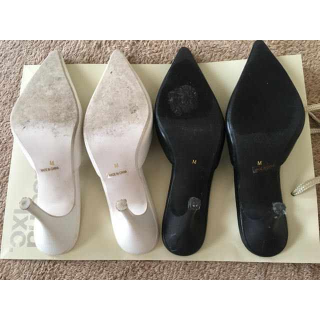 GYDA(ジェイダ)のkarenさん　取り置き　ジェイダ　ヒール　ブラック　ホワイト レディースの靴/シューズ(ハイヒール/パンプス)の商品写真