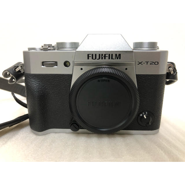 Fujifilm X-T20 良し ミラーレス一眼 シルバー Fujifilm X-T20 良し ミラーレス一眼 シルバー