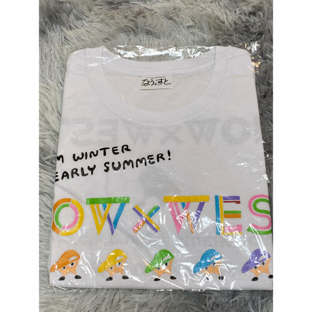 ジャニーズWEST(ジャニーズウエスト)のなうぇすと Tシャツ エンタメ/ホビーのタレントグッズ(アイドルグッズ)の商品写真