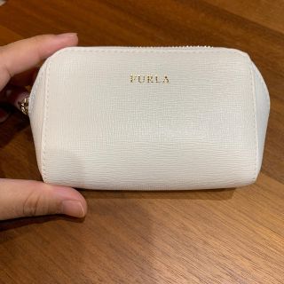 フルラ(Furla)のフルラ ミニポーチ ホワイト(ポーチ)