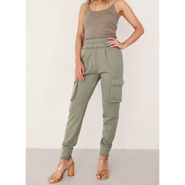 ALEXIA STAM(アリシアスタン)のアリシアスタン　Double Pocket Jogger Pants Khaki レディースのパンツ(カジュアルパンツ)の商品写真