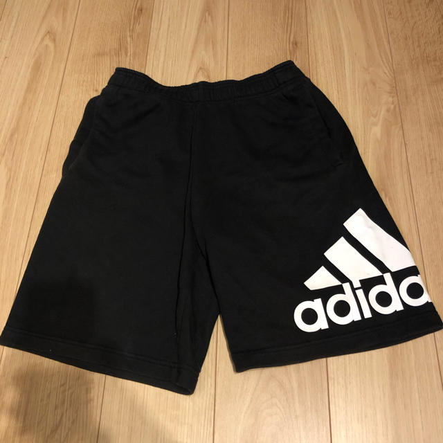 adidas スウェットパンツ ハーフパンツ