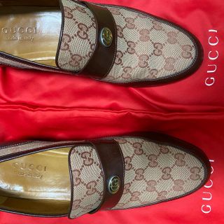 グッチ(Gucci)のGUCCI ローファー(デッキシューズ)