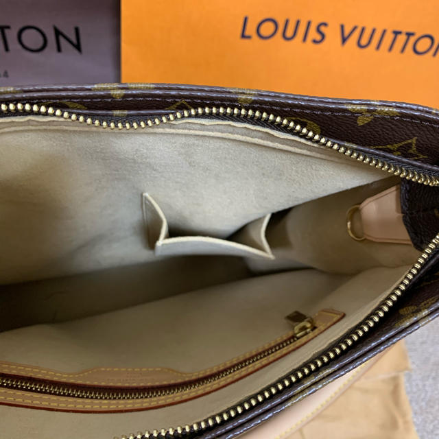 LOUIS VUITTON ショルダーバッグ