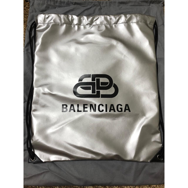 Balenciaga(バレンシアガ)の★超破格セール★ 2020SS バレンシアガ　ドローストリング/バッグパック メンズのバッグ(バッグパック/リュック)の商品写真