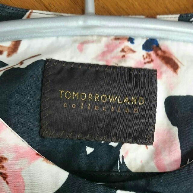 TOMORROWLAND(トゥモローランド)のトゥモローランドcollection ブラウスカーディガン レディースのトップス(シャツ/ブラウス(長袖/七分))の商品写真