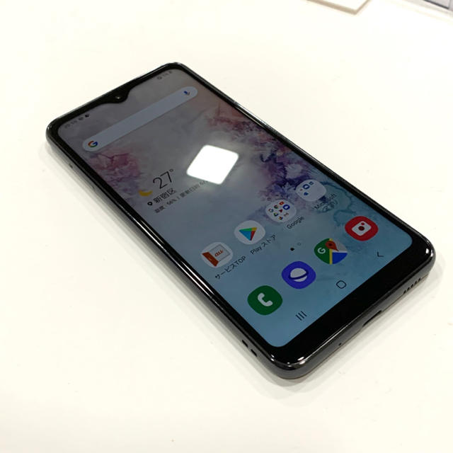 Galaxy(ギャラクシー)のGalaxy A20 SIMフリー ブラック 32 GB au シムフリー化済み スマホ/家電/カメラのスマートフォン/携帯電話(スマートフォン本体)の商品写真