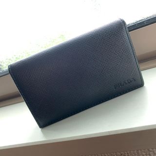 プラダ(PRADA)の【PRADA】名刺入れ　黒　本革　サフィアーノ(名刺入れ/定期入れ)