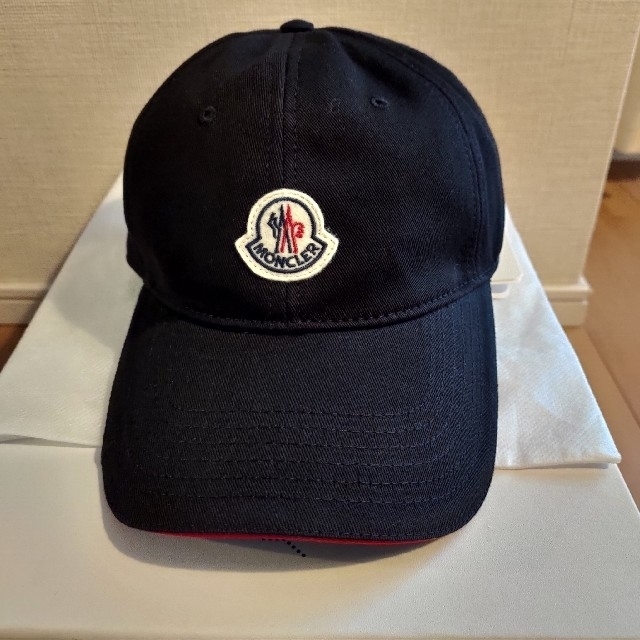 新品！黒モンクレール ロゴ キャップ MONCLER 野球 帽子 人気