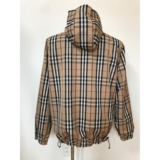 BURBERRY バーバリーロンドン ノバチェックリバーシブルナイロン